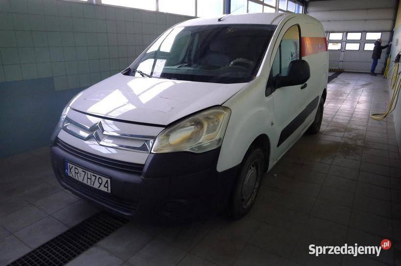 CITROEN BERLINGO 2011 156000 ccm 75 Rok produkcji 2011 Warszawa sprzedam