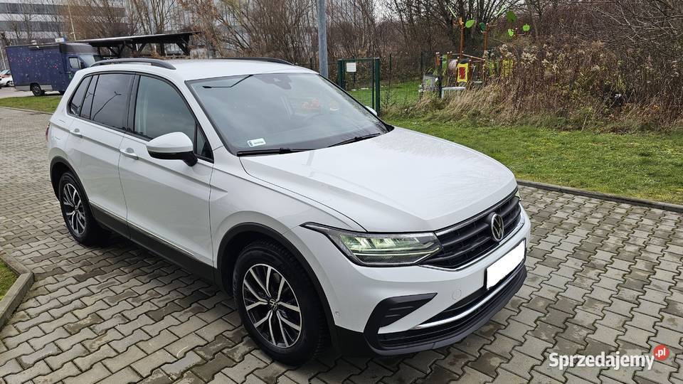 VW Tiguan 2021 FL bezwypadkowy Salon Polska gniazdo USB Kraków