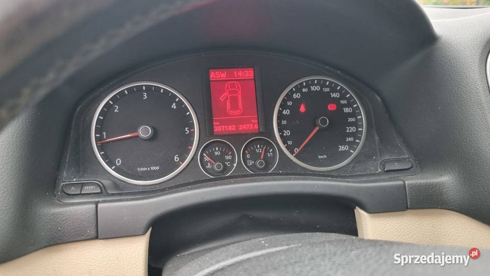 Vw Tiguan 20 tdi 4x4 hak klima skóra 170 2000cm3 Motoryzacja Kraków