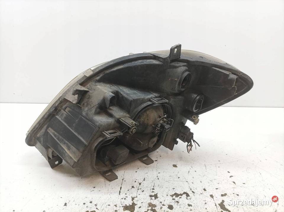 LAMPA PRZÓD PRAWA EU MercedesBenz Sprinter II osobowe