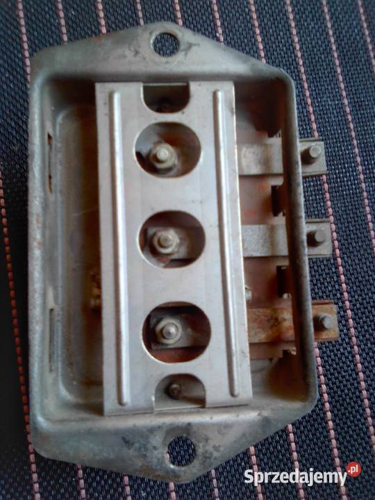 Regulator napięcia 12v Fiat 126p Lublin