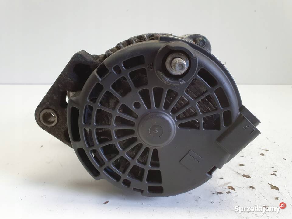 Opel Astra IV J 17 CDTI ALTERNATOR 8980311541