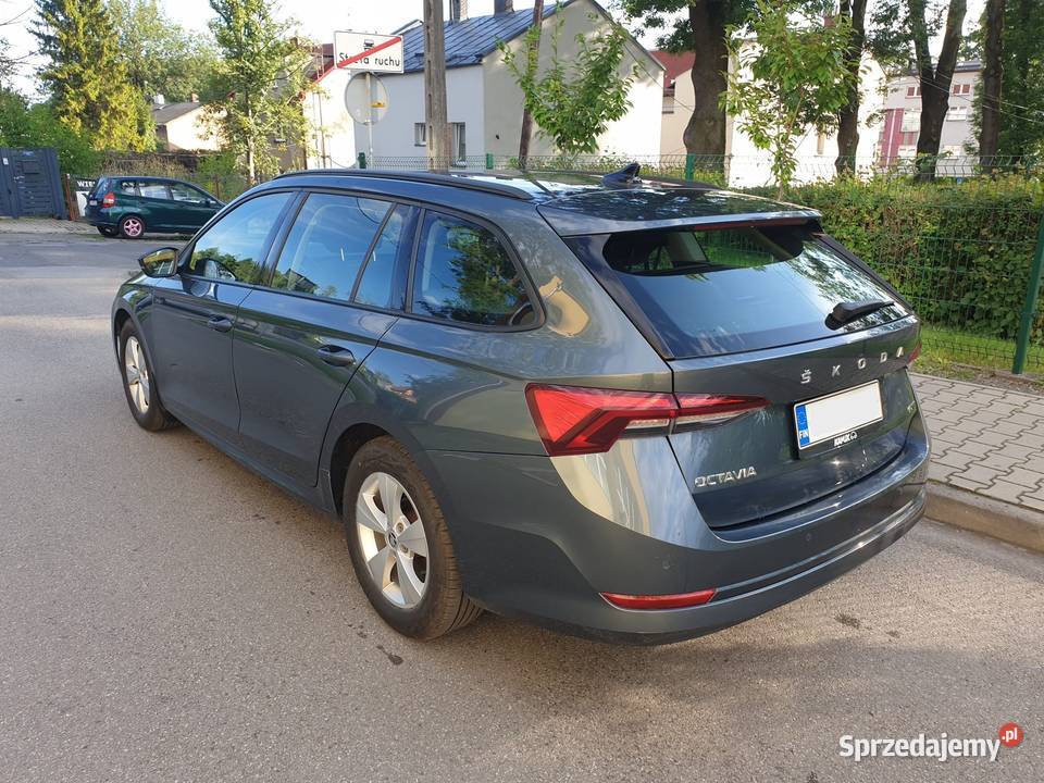 Skoda Octavia 10 TSI eTec 110 MHEV DSG Hybryda Octavia