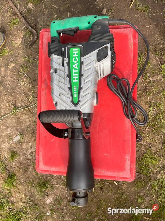 Nowy młot wyburzeniowy