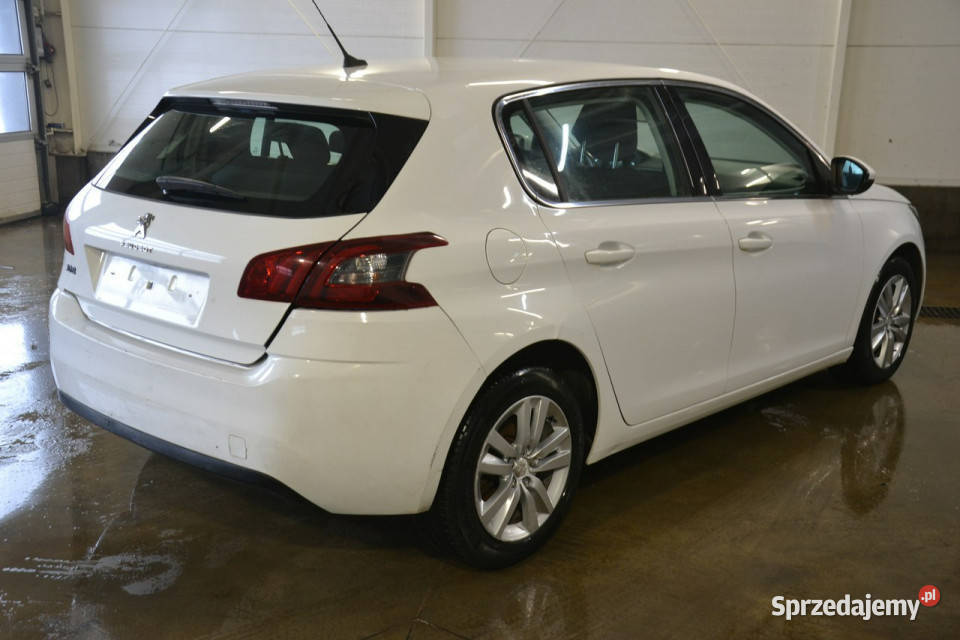 Peugeot 308 12 benzyna 130 automat full led Kęty