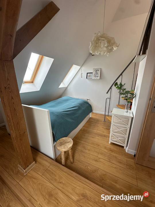 Klimatyczne mieszkanie na poddaszu piwnica Opole sprzedam