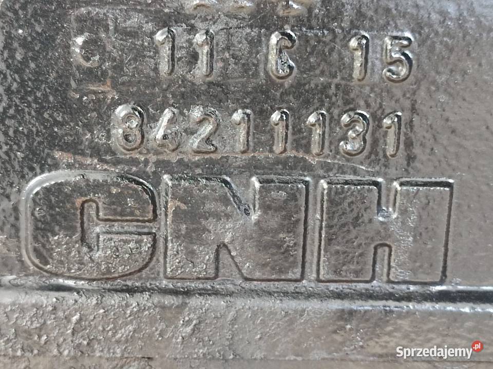 Dyferencjał tył 84211131 Holland T7230 Wilkowo sprzedam