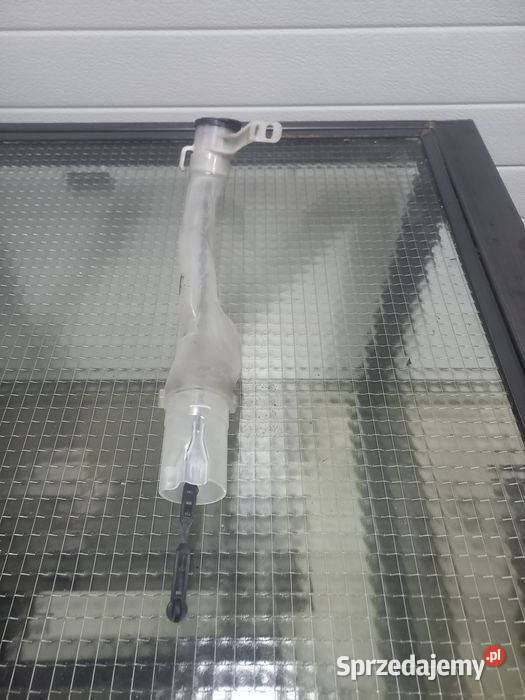 Wlew rura zbiorniczka spryskiwaczy lift toyota świętokrzyskie Wola Jachowa