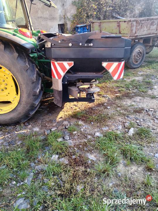 Rozsiewacz nawozu Agrotom dolnośląskie sprzedam