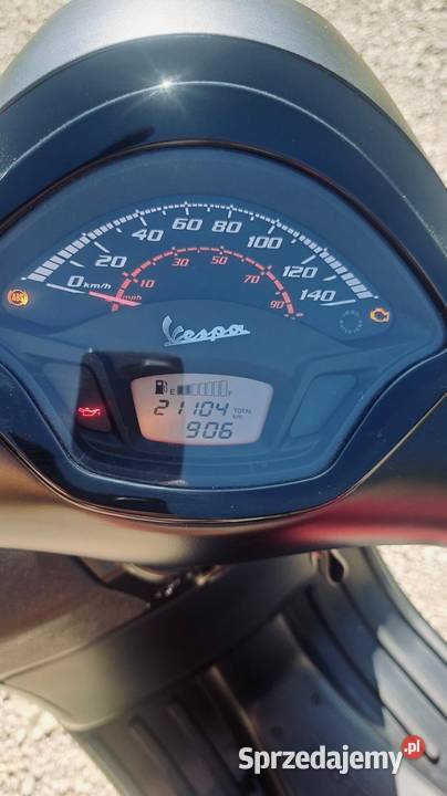 Sprzedam Vespa GTS300 pas napędowy łódzkie Bełchatów sprzedam