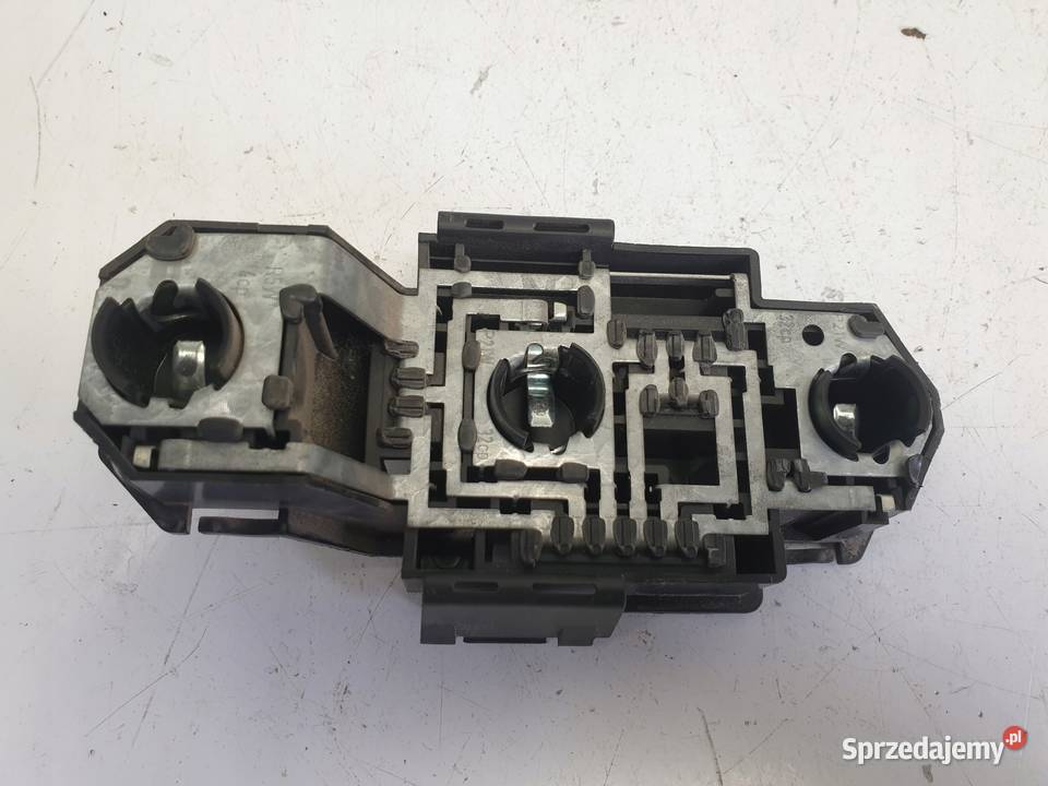 Passat B4 kombi WKŁAD TYLNEJ LAMPY Lewy tył