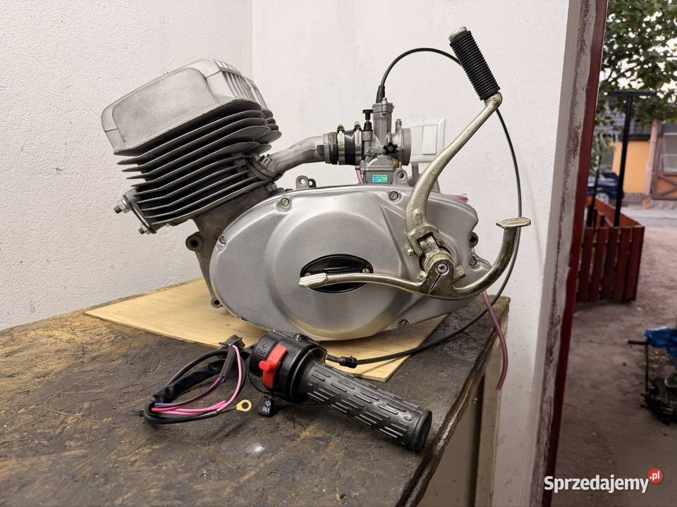Silnik IZH Jupiter 5 Keihin PWK32 remont