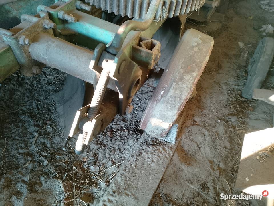 Pługi zagonowe Lututów