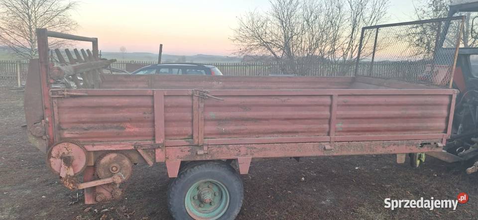 Sprzedam rozrzutnik 25t