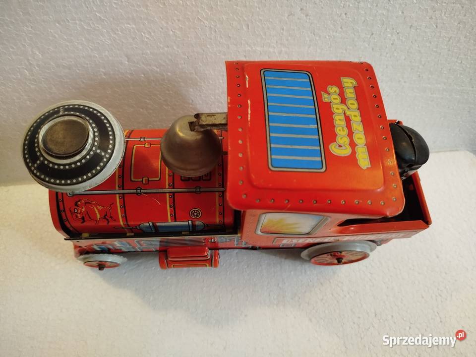 Stara zabawka lokomotywa