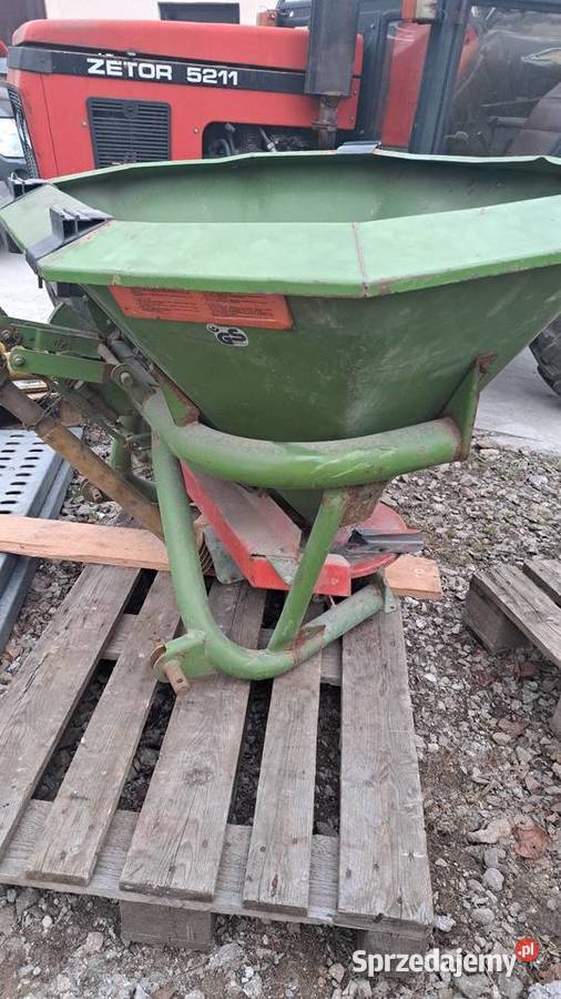 Rozsiewacz Amazone 402 Lipnik