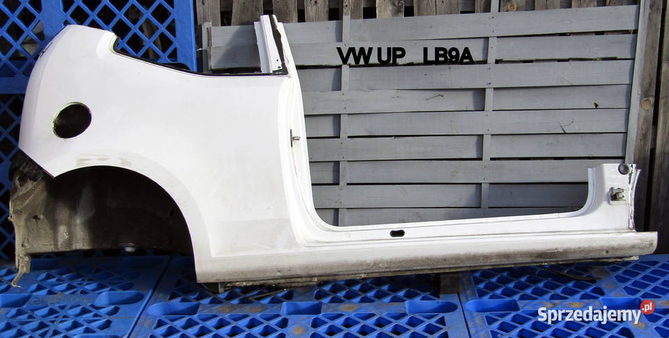 BŁOTNIK TYLNY PRAWY PRÓG VOLKSWAGEN UP 3D LB9A