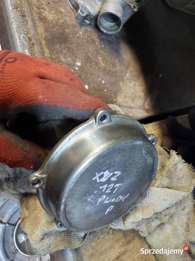 Yamaha xvz 1200 venture pokrywa pompy wody prawa sprzedam