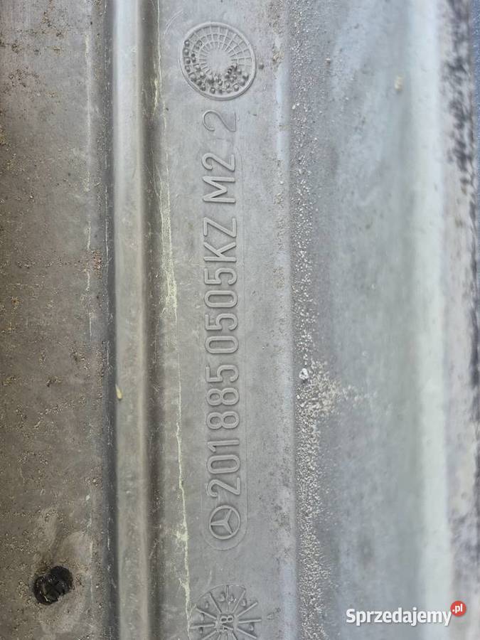 Mercedes W190 zderzak tył osobowe podlaskie Podozierany