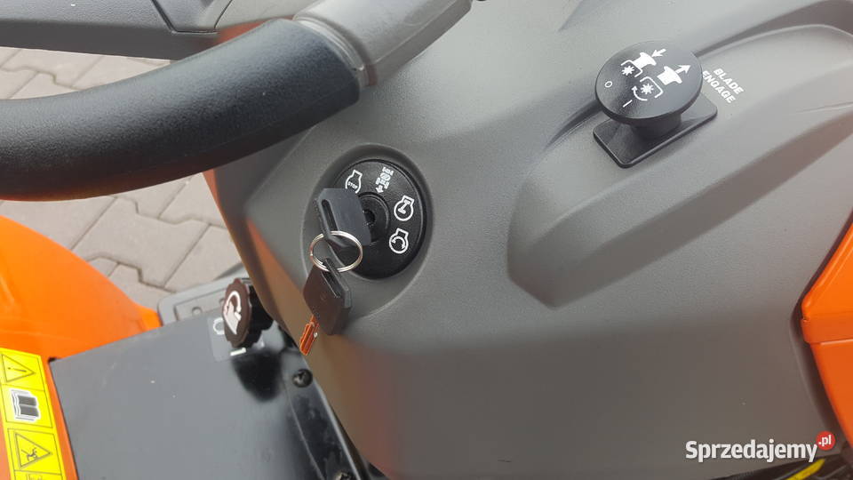 Duża Husqvarna CTH V2 traktor kosiarka Kobiele Wielkie