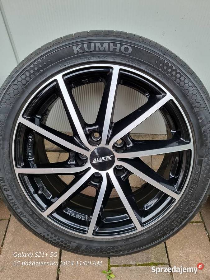Alufelgi Alutec 17 z oponami Kumho 2254517 Samochodowe