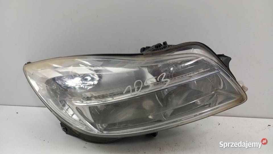 OPEL INSIGNIA A LAMPA PRZÓD PRAWA wielkopolskie