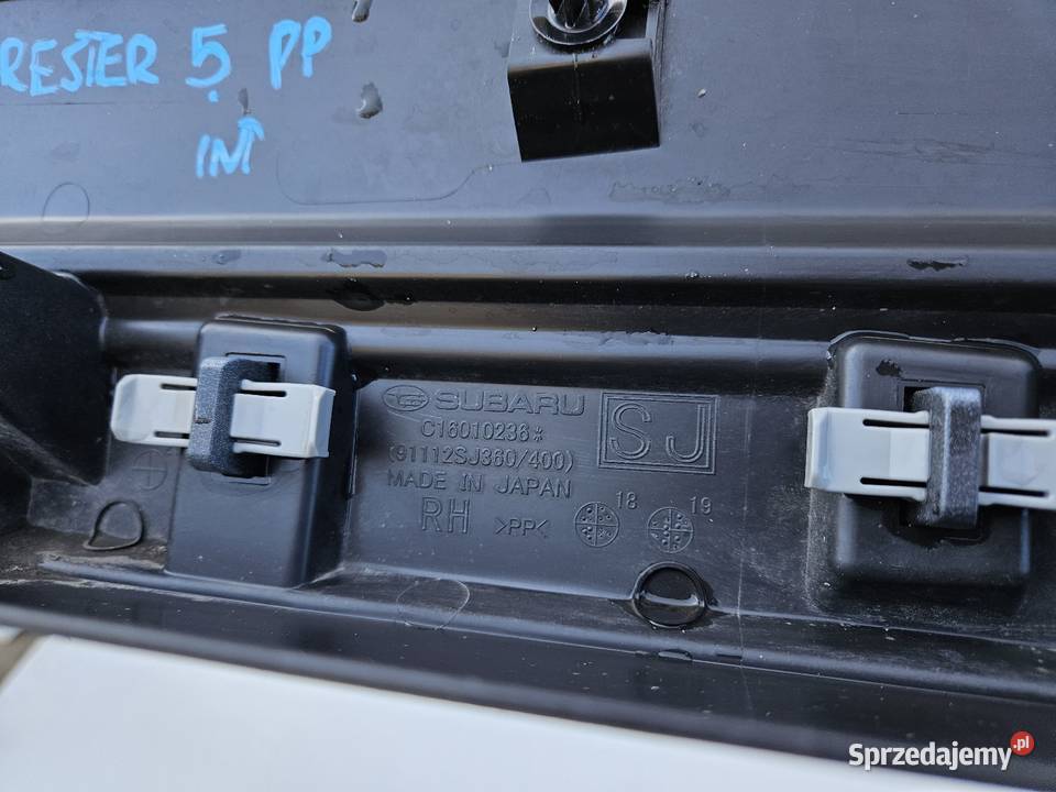 SUBARU FORESTER 5 V LISTWA DRZWI PRAWY PRZÓD osobowe Międzychód