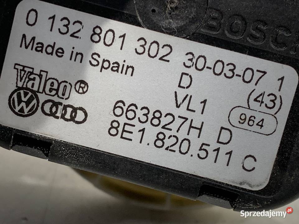 SILNIK NAGRZEWNICY AUDI 8E1820511C A4 B7 0408