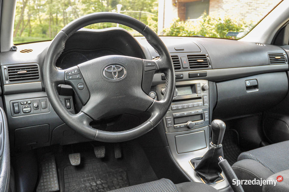 Toyota Avensis 20 147 2008 r Lift Salon Avensis Wrocław