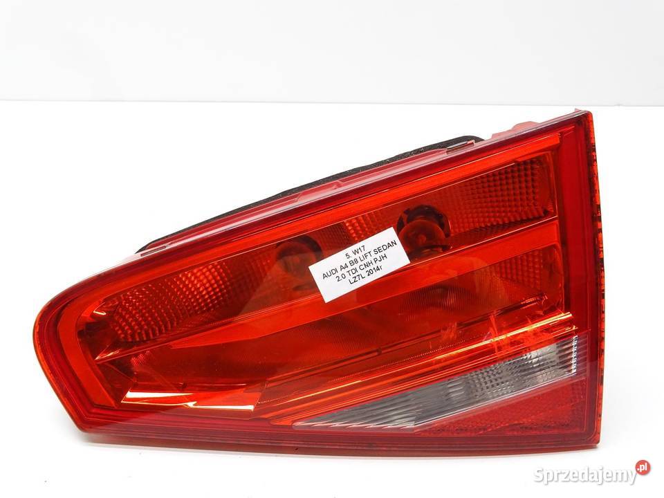 LAMPA PRAWA PRAWY TYŁ TYLNA W KLAPE AUDI A4 B8