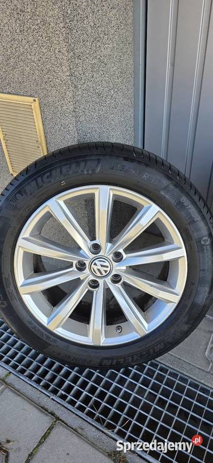 Oryginalne Koła VW Passat Skoda Superb R17Opony Jelcz-Laskowice sprzedam