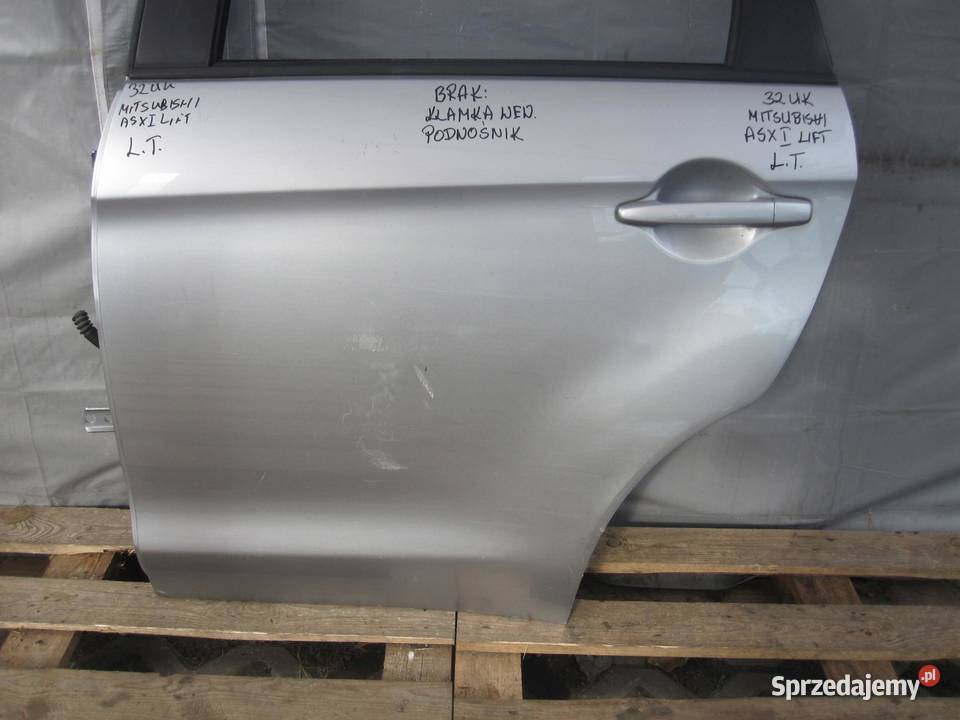 MITSUBISHI ASX 11r drzwi lewe tył