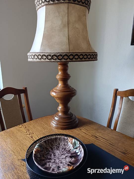 Lampa stołowa dębowa z pięknym abażurem Lipno