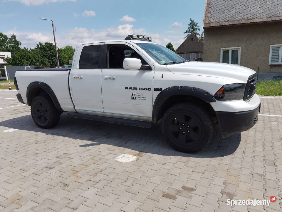 Dodge RAM 1500 57 HEMI 2011r nieuszkodzony