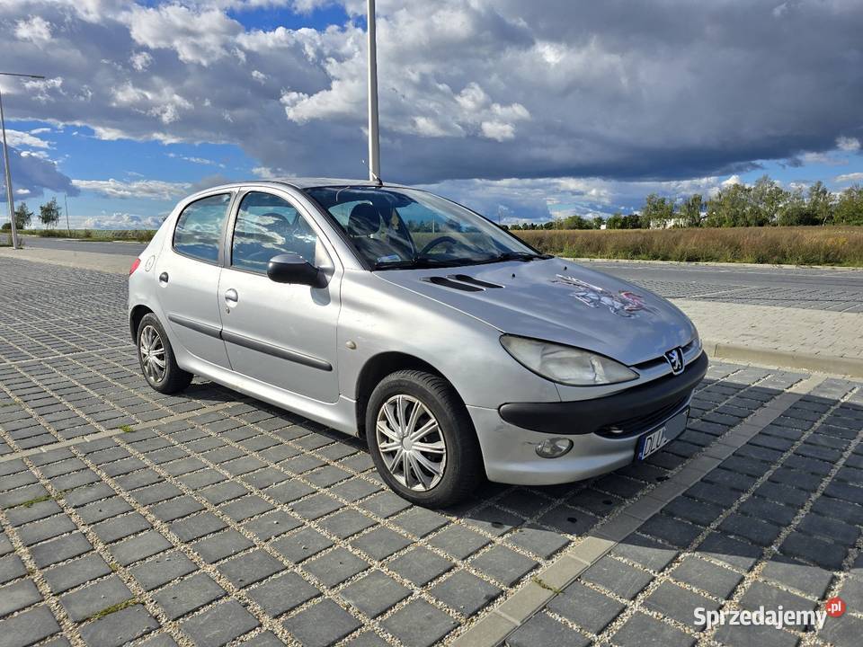 Peugeot 206 16 5D 2001r TANIE SPRAWNE AUTKO Głogów