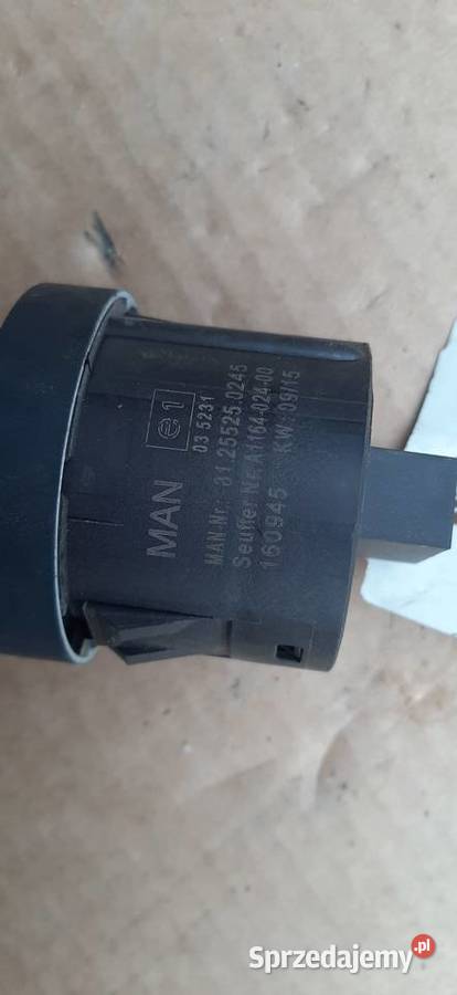 PRZEŁĄCZNIK WŁĄCZNIK SKRZYNI BIEGÓW MAN TGX Staszów