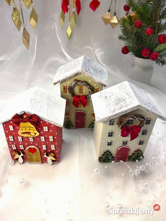 Śnieżne domki świąteczna dekoracja wielokolorowy dolnośląskie