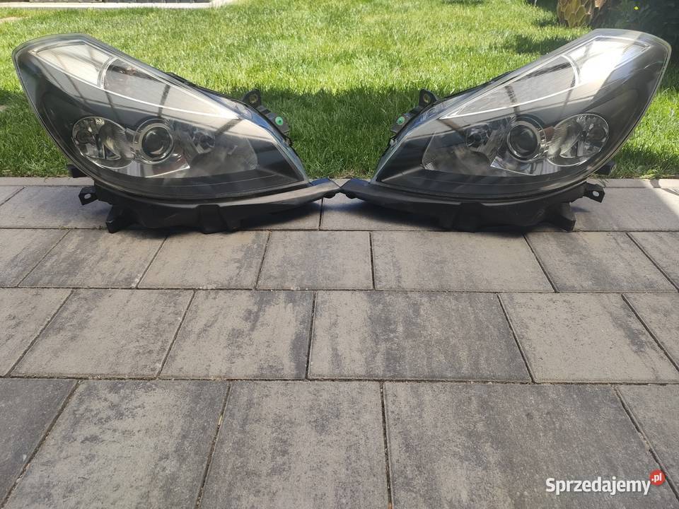 Clio III lampa przód wielkopolskie Swarzędz