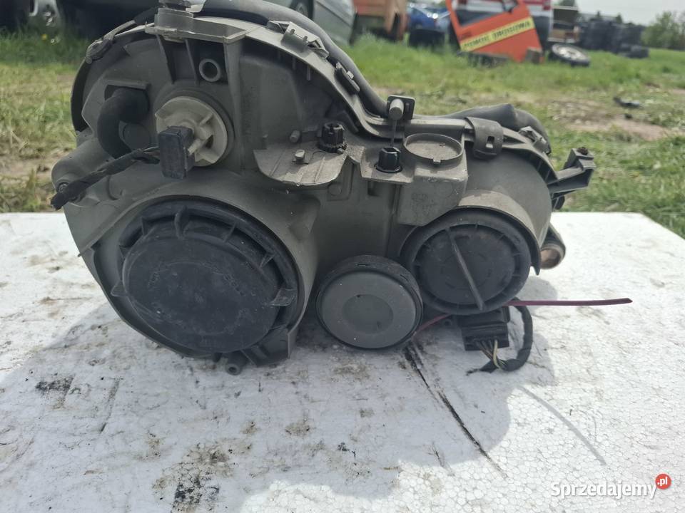 Lampa Lewa Przód Mercedes W203 osobowe lubelskie