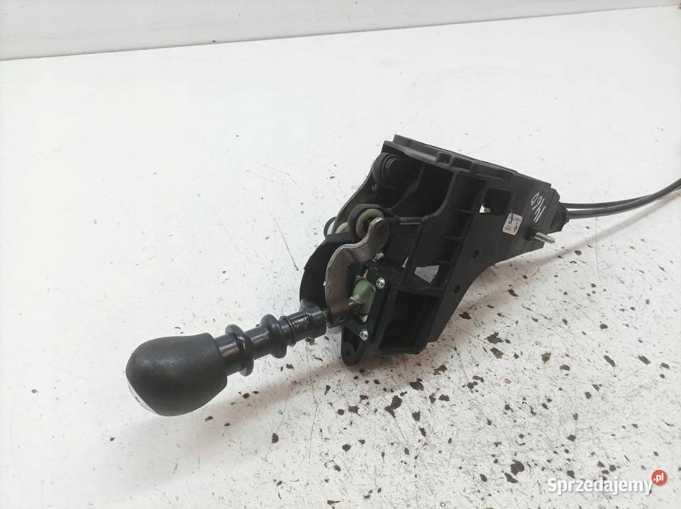 LEWAREK SKRZYNI BIEGÓW WYBIERAK MANUAL 15 DCI osobowe Układ napędowy