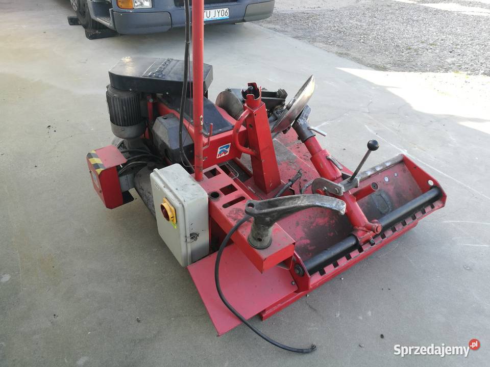 RAVAGLIOLI G95 MONTAŻOWNICA DO OPON CIĘŻAROWYCH Sprzęt warsztatowy Turek