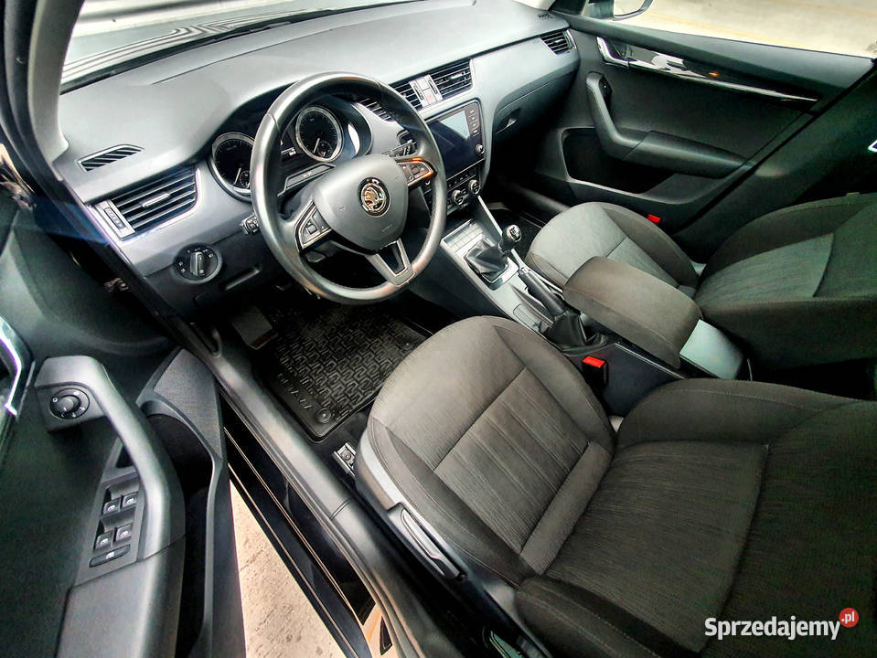SKODA OCTAVIA III KOMBI STYLE 2018 18 Benzyna Łódź