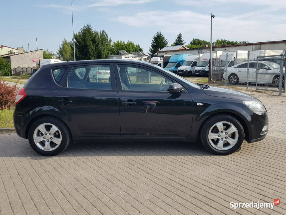 Kia Ceed 14 Benzyna Klimatronik Nawigacja Kamera kujawsko-pomorskie Włocławek sprzedam