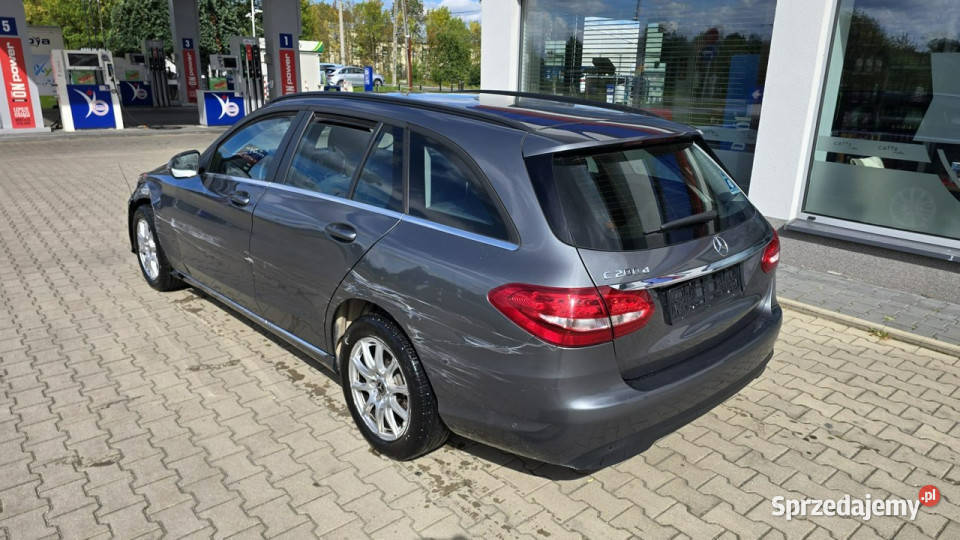 Mercedes C 200 Automat Diesel Lekko obtarty klimatyzacja Karczew