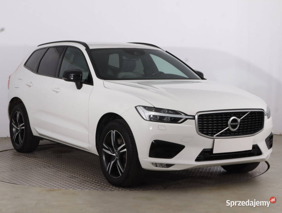Volvo XC60 B5 AWD kamera cofania