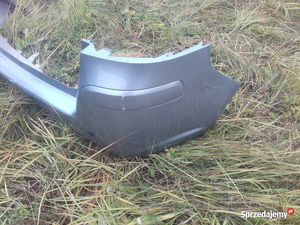 Opel Zafira B zderzak tylny Z157 Ksawerów
