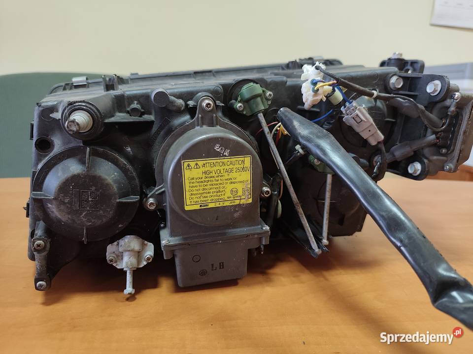 Volvo FH12 reflektor lewy xenon Lampy przednie mazowieckie Czernice Borowe