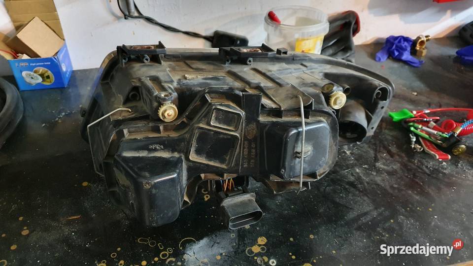 reflektor lampa lewy przód audi a6 c5 osobowe Wrocław