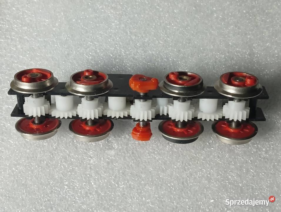 Podwozie z kompletem kół lokomotywy BR 106 Piko małopolskie Kraków