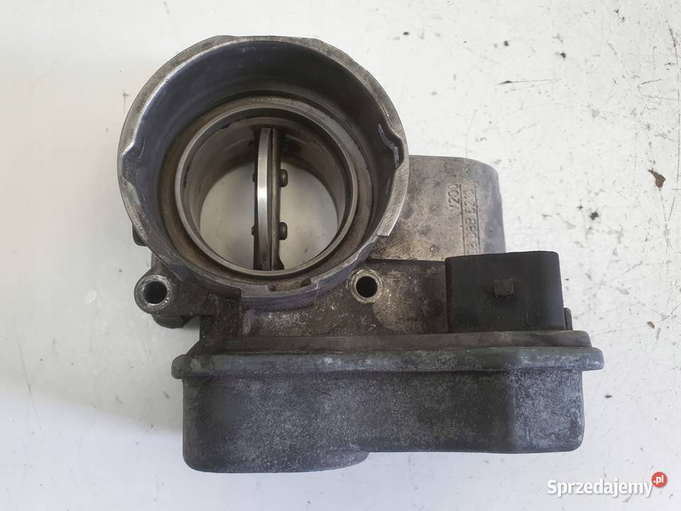 PRZEPUSTNICA VW Passat B6 20 TDI 03G128063B Rudka